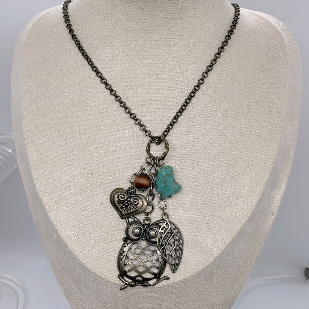 Vintage Claire’s necklace